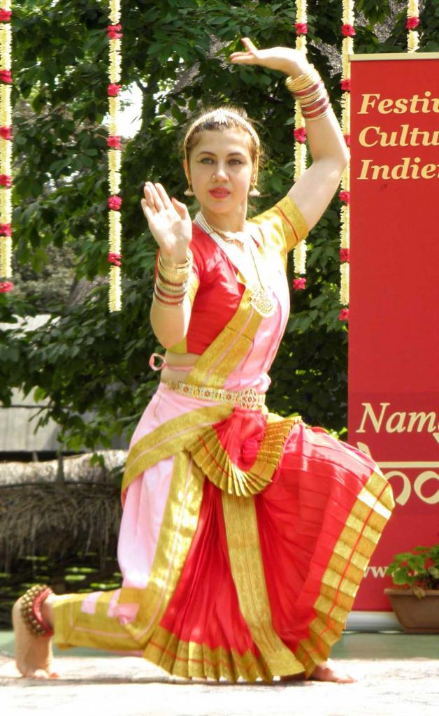 Namaste India 2013 P6236757 2